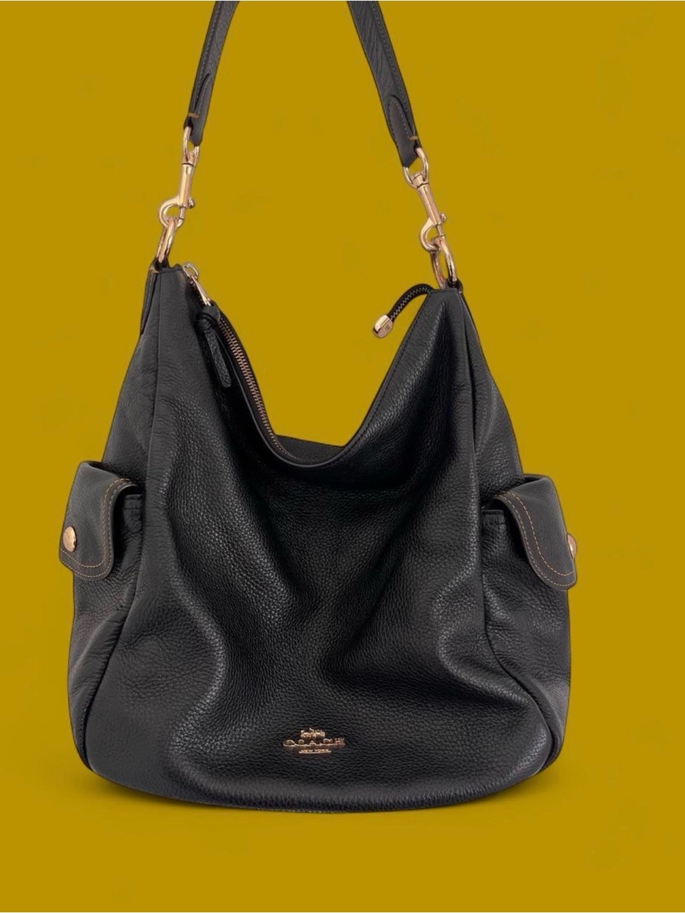 ✨ Coach Pennie Shoulder Bag (Style 6152)✨